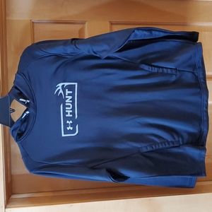 Under Armour sweatshirt